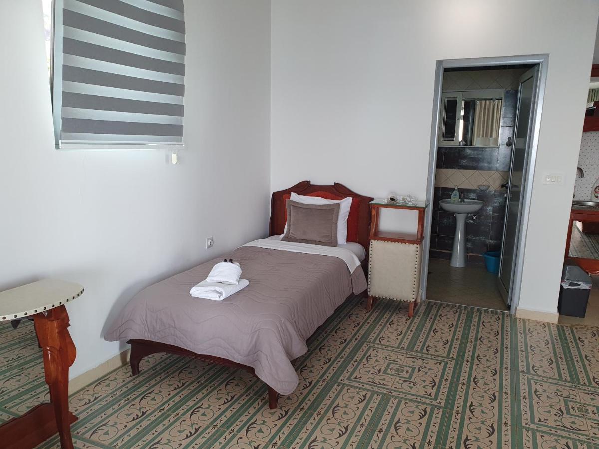 Sunset View Apartments Бар Екстериор снимка