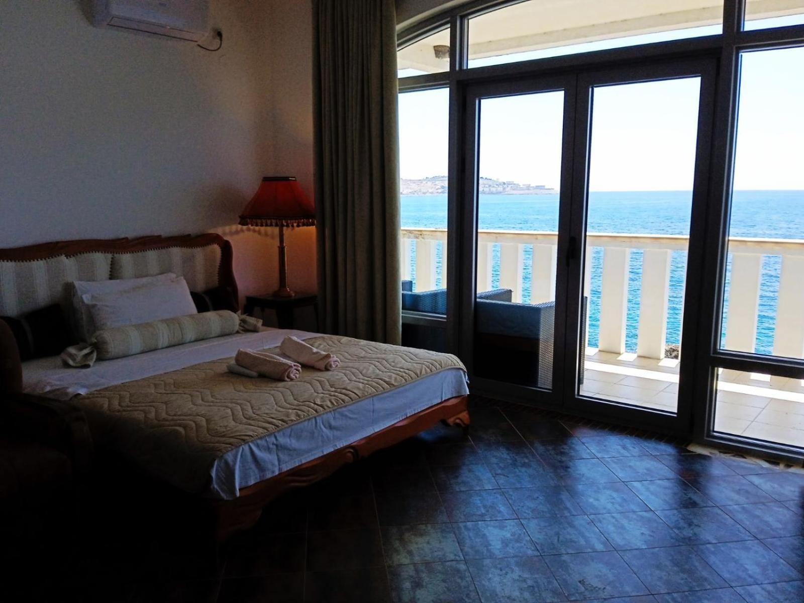 Sunset View Apartments Бар Стая снимка