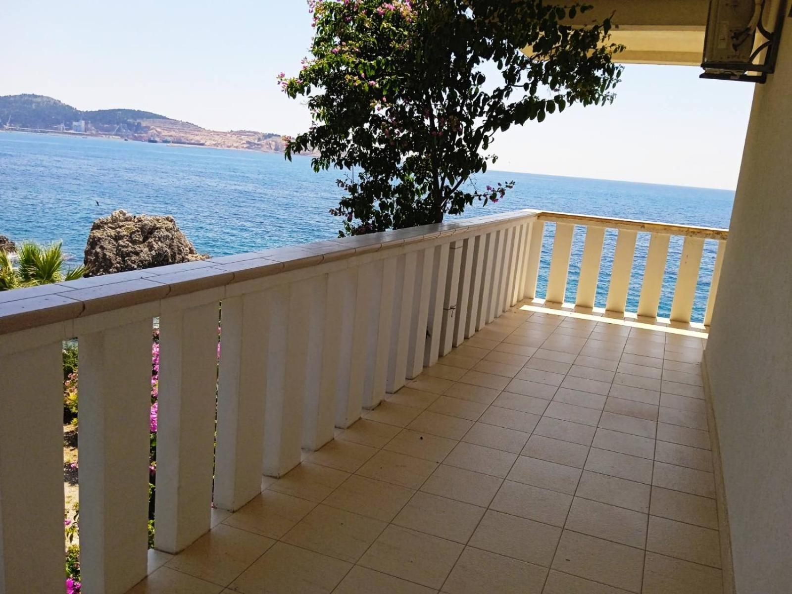 Sunset View Apartments Бар Стая снимка